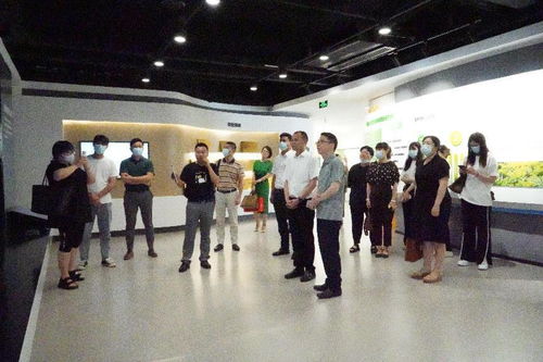 嘉善縣農(nóng)村電商公共服務(wù)中心揭牌儀式暨農(nóng)產(chǎn)品產(chǎn)銷(xiāo)資源對(duì)接會(huì)圓滿舉行